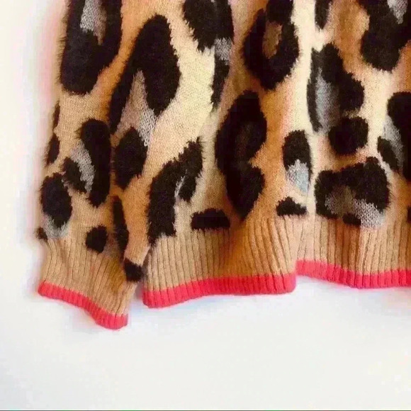 M&S Collection Animal Print Round Neck Jumper - Picture 8 of 9